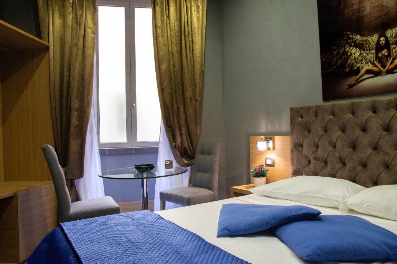 Umberto I° Suite & Spa Napels Buitenkant foto