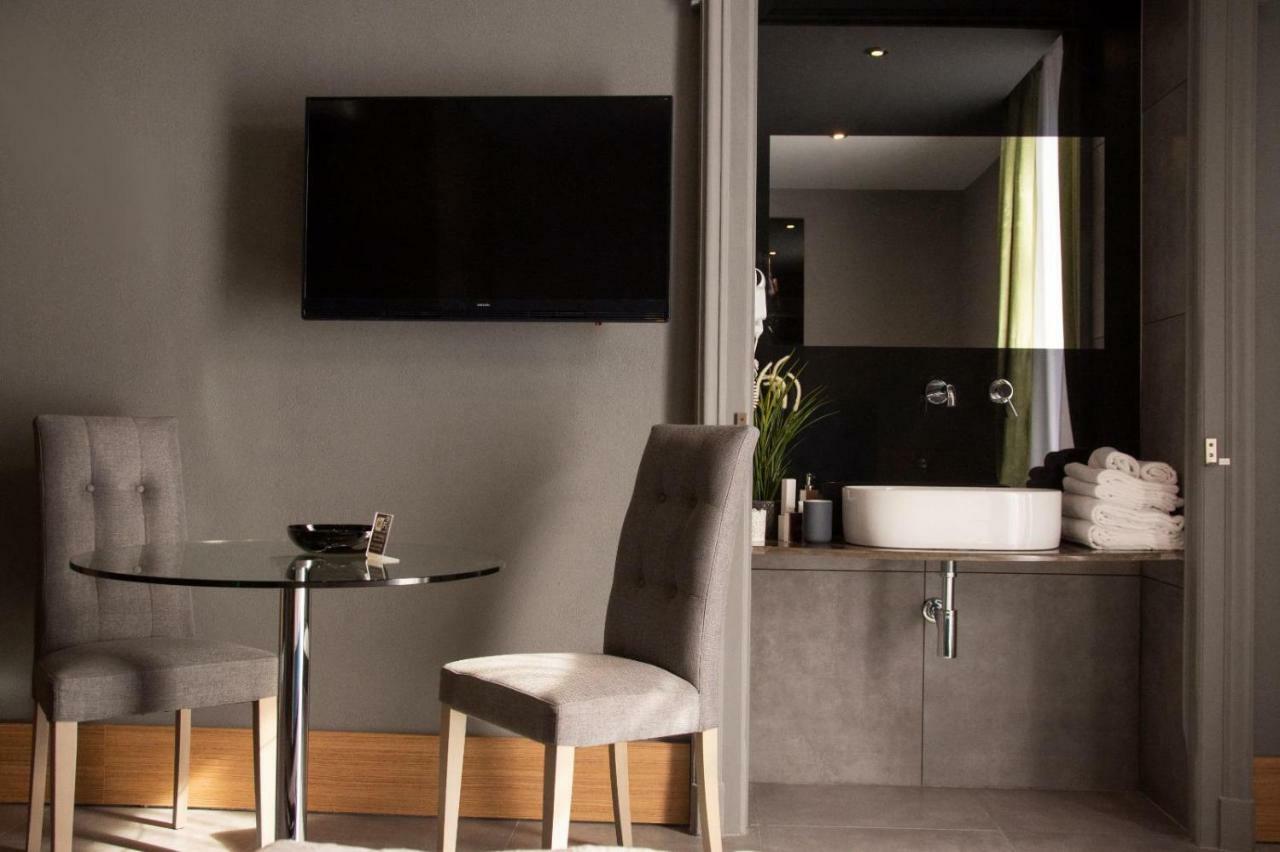 Umberto I° Suite & Spa Napels Buitenkant foto