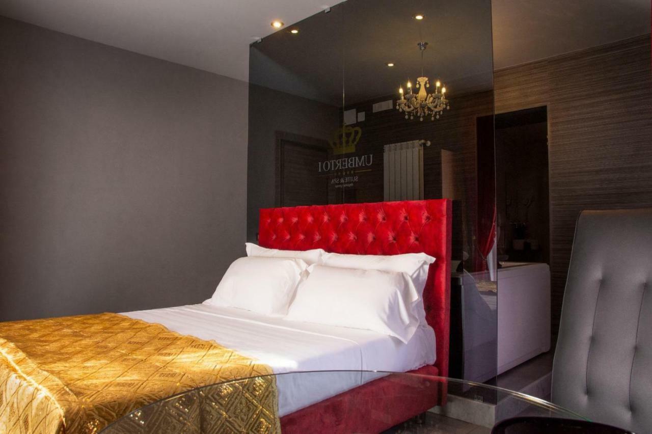 Umberto I° Suite & Spa Napels Buitenkant foto