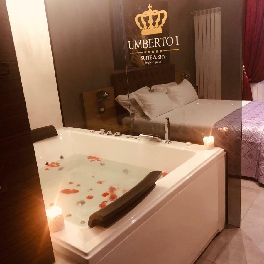 Umberto I° Suite & Spa Napels Buitenkant foto